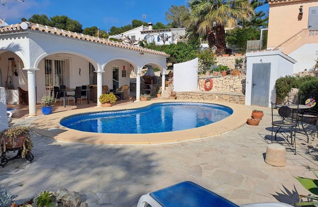 Villa con 2 habitaciones con aire acondicionado, WIFI, 2 baños, piscina privada, cerca de las playas