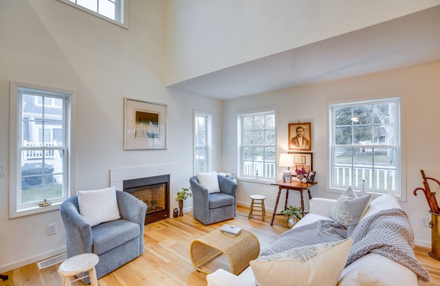 Airy West Cape May Cottage < 1 Mi to Beach!