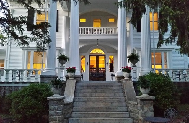Albemarle Inn