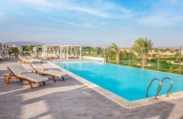 All-Inclusive Resort Escape with Pools, Spa, Dining & Water Activities