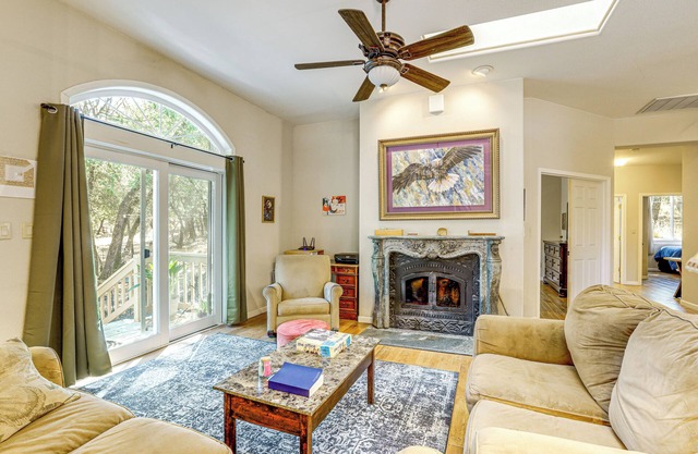 All-Season Outdoor Base Camp: Gold Country Home!