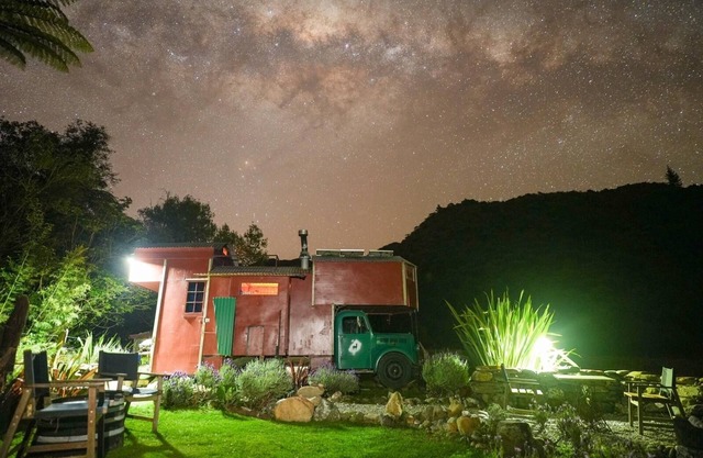 Alpacas Off Grid - House Truck (Spacious/Boutique)