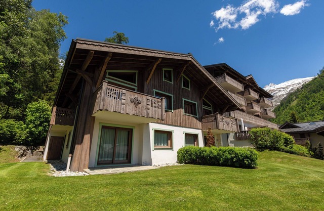 Alpine retreat & ski Mont Blanc, Le Tour (Argentière), France