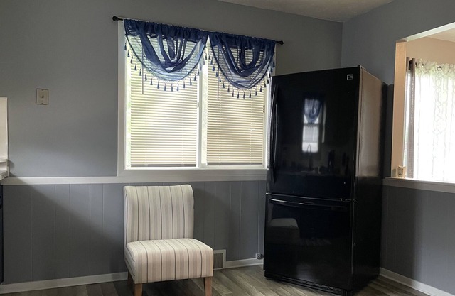 Amazing 3 bedroom home with game room!