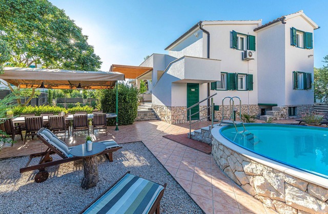 Increíble apartamento en Jadrija con.