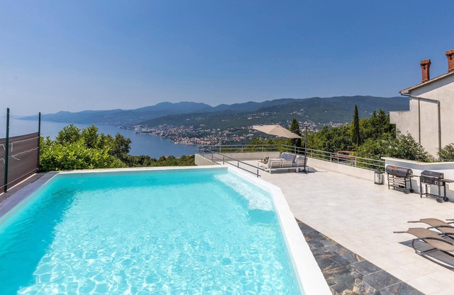 Increíble apartamento en Rijeka con.