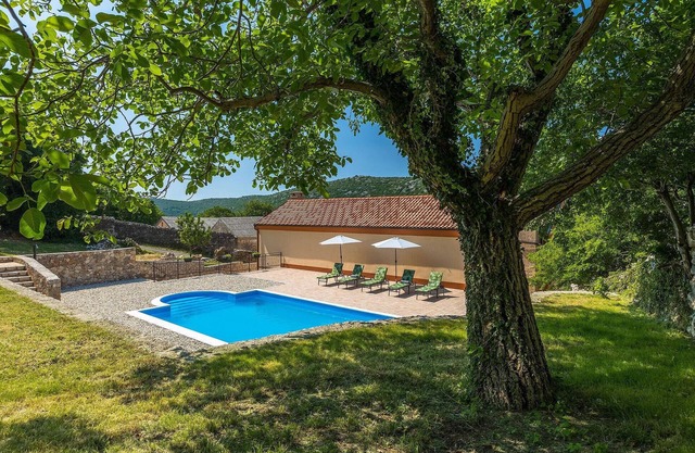 Increíble casa en Drivenik