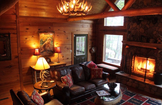 Increíble Log Cabin en el agua!