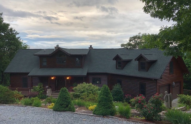 Impresionantes vistas a la montaña - 4 dormitorios. 4. 5 baños