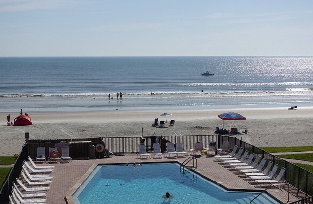 Increíble condominio con vista al mar a pasos de la playa