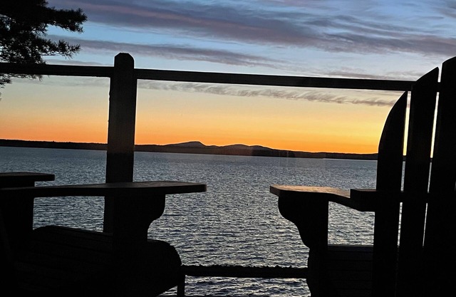 Increíble vista del océano frente a la bahía de Frenchman