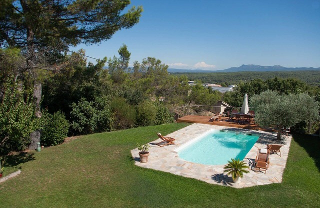 Impresionante vista! Gran casa para reunirse con amigos en Provenza