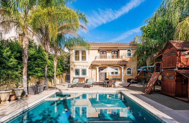 Amazing Villa In Los Angeles