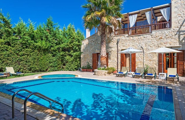 Amazing Villas in Crete