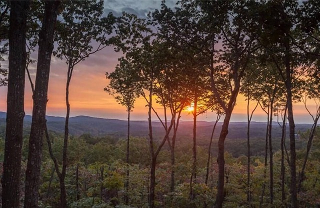 Amber Sunsets -Incredible Views, Hot Tub!