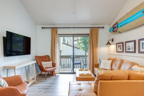 Amelia Island Condo with Pool Access Walk to Beach!