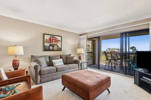 Amelia Surf and Racquet Club Condo - Ocean Front - 2nd Floor - Pools - Tennis Courts - Sleeps 6