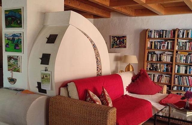 Fenced holiday apartment in Chiemgau with approx. 2,000 sqm garden.