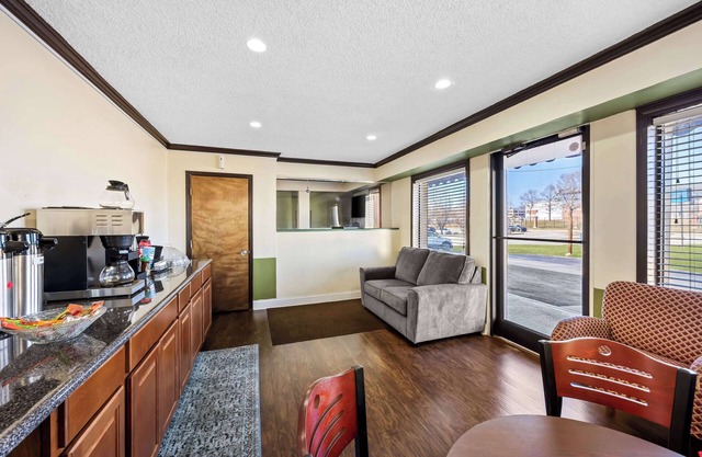 Americas Best Value Inn Ft. Jackson