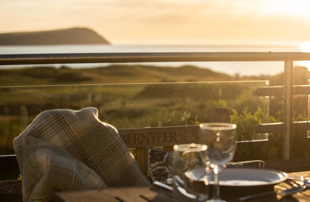 An exceptional place to gather on the sea shore