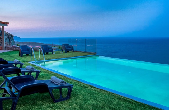 Anastasis Luxury Villa Andros