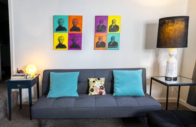 Andrew & Andy Apt – Inspired by Pittsburgh Icons