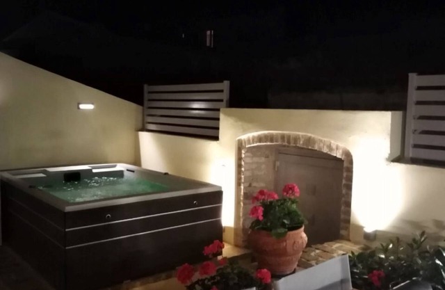 Suite jacuzzi Anemomilos Corfu