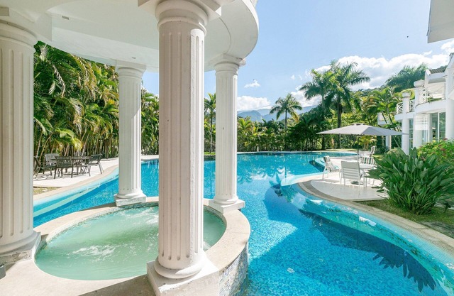 Ang020 - Mansión de lujo en condominio en Mangaratiba