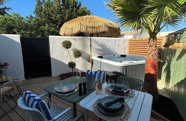 Angoulins - Charming cottage with jacuzzi