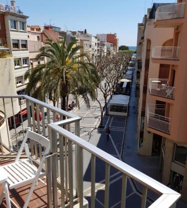 Apartament a la Placeta de Sant Joan 21, 3r