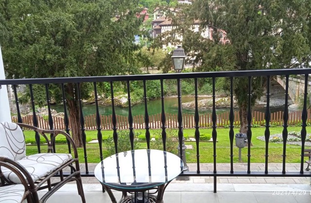 Apartamento con terraza al Puente Romano