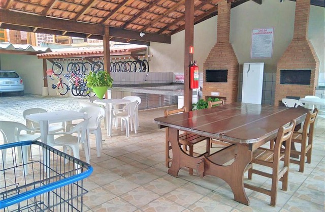 Apartamento Espaçoso Perto da Praia