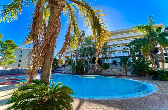 Apartamento para 6 a 5 min Port Aventura en Hotel Festival Village