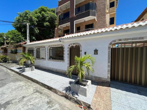 Apartamento sala e quarto com ar na Praia do Abricó