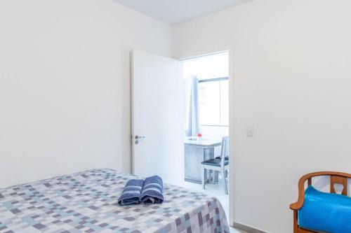 Apartamento térreo com terraço para ver o mar