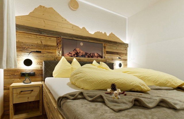 Apartamento "Voppichlhof Enzian" con vistas a la montaña, jardín compartido y Wi-Fi