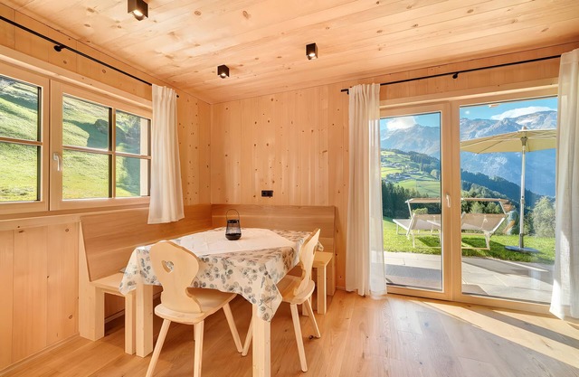 Apartamento 'Jaufenspitz' con vistas a la montaña, jardín comunitario y balcón