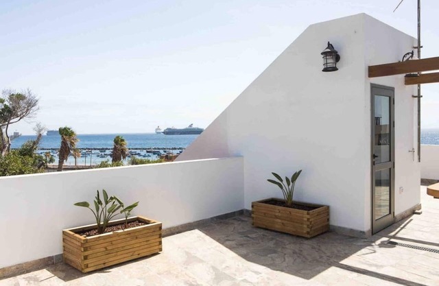 Apartamento "Casa Julia" cerca de la playa con vistas al mar y terraza