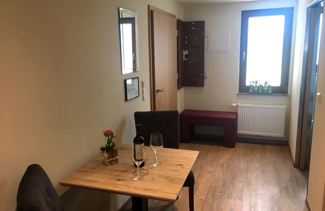 Apartment "2" with Shared Terrace and Wi-Fi