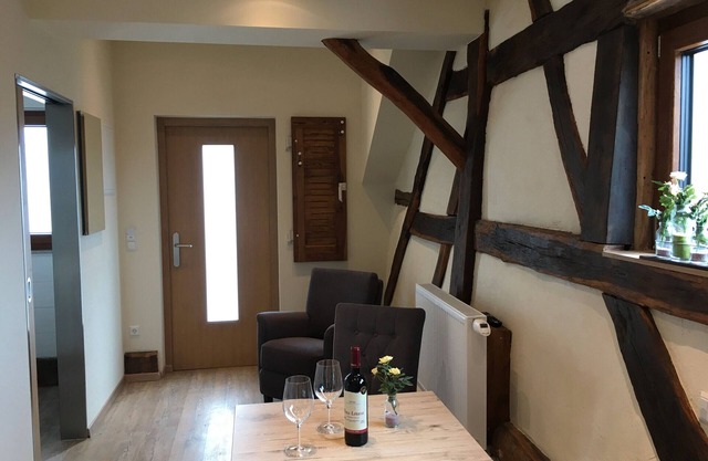 Apartment '9' with Shared Terrace, Balcony and Wi-Fi