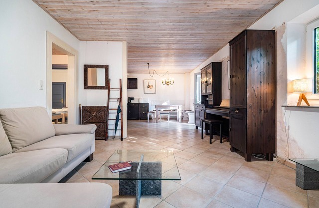 Apartamento 'Alte Polizeistelle Ferienwohnung 2' con terraza privada, jardín privado y Wi-Fi