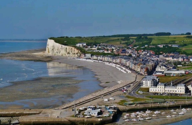 Apartment close to the beach!