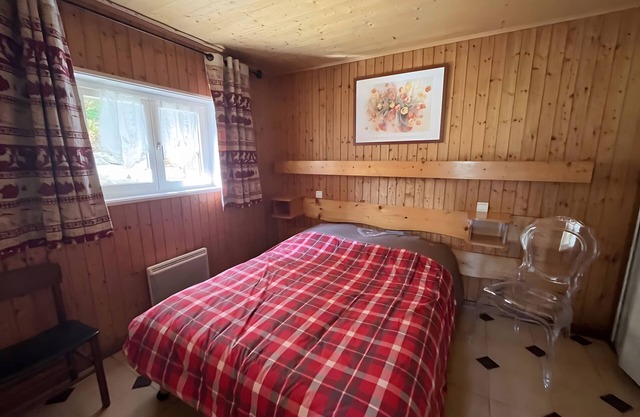 Apartamento 'D'arnica' con vistas a la montaña, balcón y Wi-Fi