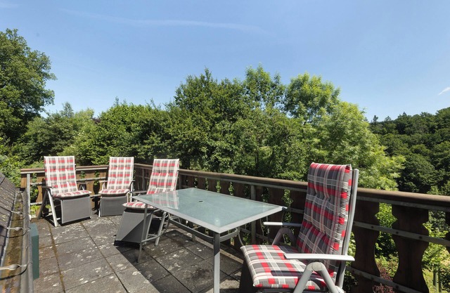 Apartamento 'Demberg' con vistas a la montaña, terraza compartida y Wi-Fi