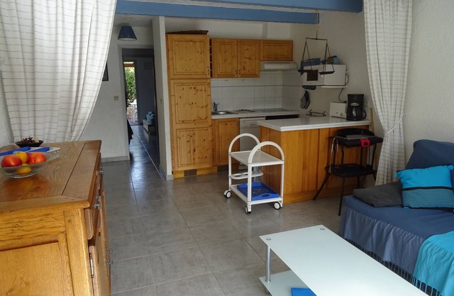 Apartamento F2 en el parque floral, acceso directo a la playa