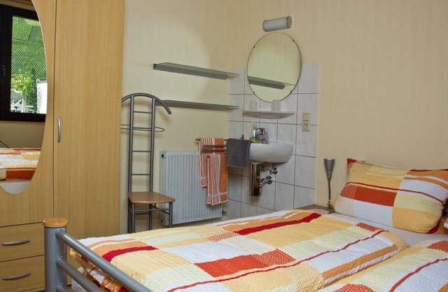 Apartamento "Falkenberg", ducha, WC, 2 dormitorios - Ferienwohnungen Veit