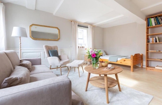 Apartamento 'Fewo Am Marktplatz In Schlitz' con terraza compartida y Wi-Fi