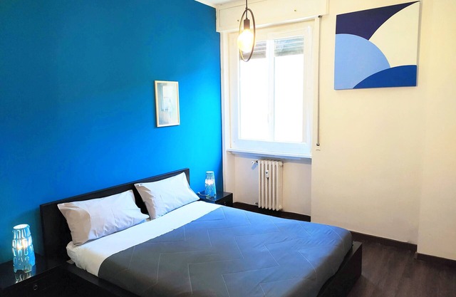 Apartment for 4 guests, quiet and equipped, 15 minutes by tram from the center