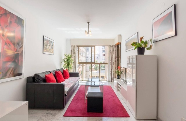 Apartamento Gran Confort Muelle Uno con Wi-Fi, A/C y balcón