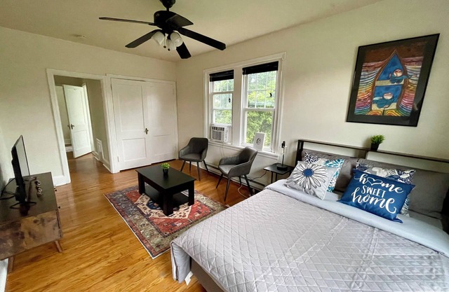 Brand New Efficiency Apartment in Charming Elkins Park